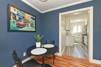 172 Edmunton Drive #D9, North Babylon, NY 11703 - Photo 8