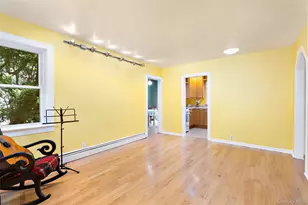 3206 Hollywood St, Mohegan Lake, NY 10547 - Photo 8