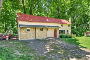 17 Valley Ave, Central Valley, NY 10917 - Photo 2
