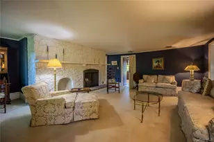 190 Dunthorne Dr, Bloomingburg, NY 12721 - Photo 2