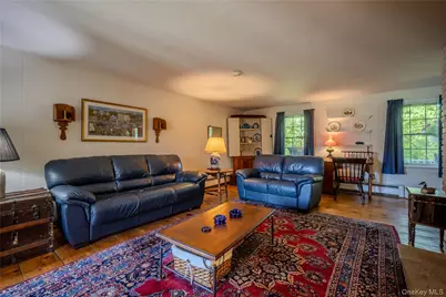 190 Dunthorne Drive, Bloomingburg, NY 12721 - Photo 6