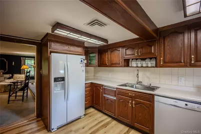 190 Dunthorne Drive, Bloomingburg, NY 12721 - Photo 10