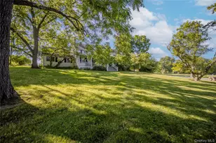 190 Dunthorne Dr, Bloomingburg, NY 12721 - Photo 32