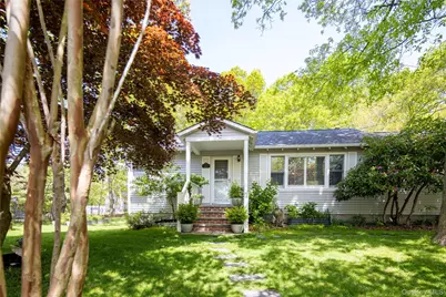 16 Bowditch Road, Shelter Island, NY 11964 - Photo 1