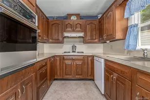 182 Sams Point Rd, Cragsmoor, NY 12420 - Photo 14