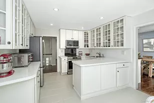 9 Oak Hill Rd, Chappaqua, NY 10514 - Photo 14