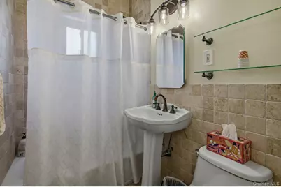 200 Lexington Avenue #8B, Oyster Bay, NY 11771 - Photo 30