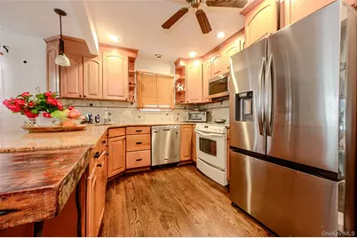 2477 Margaret Street, Bellmore, NY 11710 - Photo 28