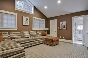 16 Barkers Point Rd, Sands Point, NY 11050 - Photo 20