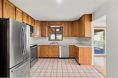 43 Tanya Lane, Mahopac, NY 10541 - Photo 12