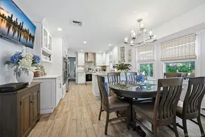 5 Crabapple Court, Mount Sinai, NY 11766 - Photo 8