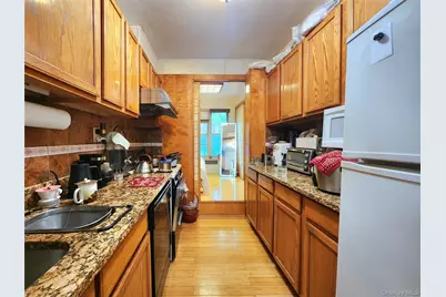 143-07 Sanford Avenue #1K, Flushing, NY 11355 - Photo 18