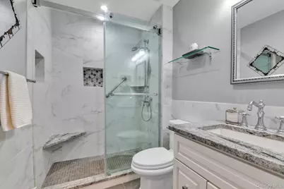 100 Daly Boulevard #1802, Oceanside, NY 11572 - Photo 18