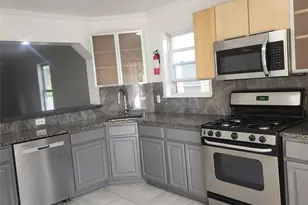 70 Elm Ave, Mount Vernon, NY 10550 - Photo 1