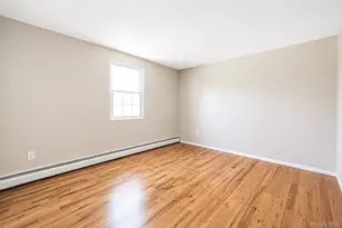 2 Barry Ln, Mount Sinai, NY 11766 - Photo 16