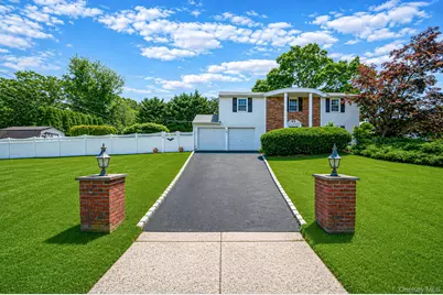 2 Barry Lane, Mount Sinai, NY 11766 - Photo 1