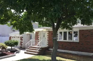 198 Clermont Pl, New York, NY 10314 - Photo 1