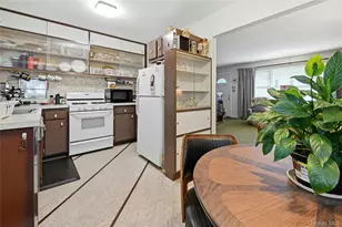 50 Moeller St, Hicksville, NY 11801 - Photo 10