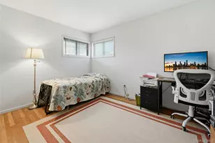 50 Moeller St, Hicksville, NY 11801 - Photo 12