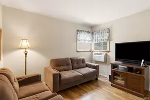 22 Berry Ln, Centereach, NY 11720 - Photo 16