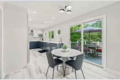 629 Scarborough Road, Briarcliff Manor, NY 10510 - Photo 10