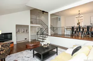 238 Birch Dr, Roslyn, NY 11576 - Photo 8