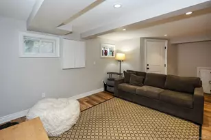 238 Birch Dr, Roslyn, NY 11576 - Photo 34