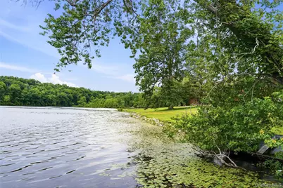 262 Old Farm Lane, Mohegan Lake, NY 10547 - Photo 28