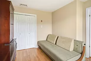 262 Old Farm Ln, Mohegan Lake, NY 10547 - Photo 18