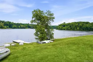262 Old Farm Ln, Mohegan Lake, NY 10547 - Photo 30