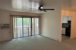 284 Sneden Pl W, Spring Valley, NY 10977 - Photo 10