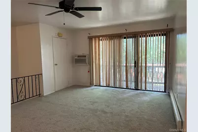 284 Sneden Place W #284, Spring Valley, NY 10977 - Photo 6
