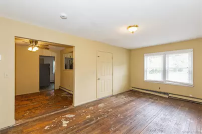 23 S Summit Avenue, Patchogue, NY 11772 - Photo 6