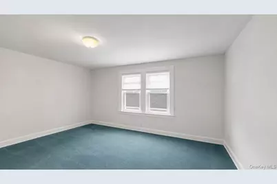 9 Howard Avenue, White Plains, NY 10606 - Photo 14