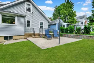 9 Howard Ave, White Plains, NY 10606 - Photo 18