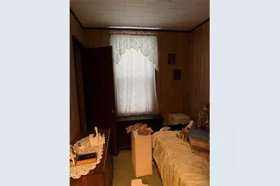 162 Voss Avenue, Yonkers, NY 10703 - Photo 6