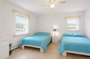 330 Bayville Ave, Bayville, NY 11709 - Photo 12