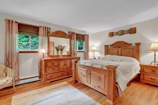 1304 Sycamore Ave, Bohemia, NY 11716 - Photo 14