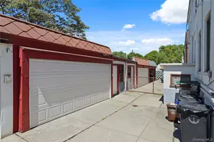 18-77 Hart St, Ridgewood, NY 11385 - Photo 36