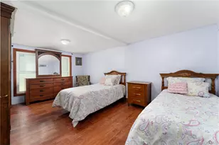 70 Massachusetts Ave, Bay Shore, NY 11706 - Photo 12