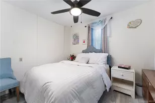 70 Massachusetts Ave, Bay Shore, NY 11706 - Photo 8