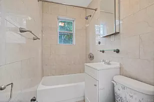 294 Hemlock St, Brooklyn, NY 11208 - Photo 18