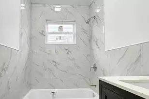 110-03 155th St, Jamaica South, NY 11433 - Photo 4