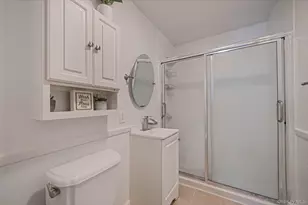34 Weichers St, Ronkonkoma, NY 11779 - Photo 16
