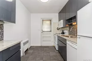 51 Cross St, Bronxville, NY 10708 - Photo 10