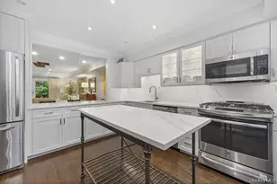1054 Boston Post Rd, Rye, NY 10580 - Photo 2