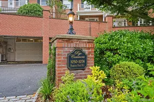 1054 Boston Post Rd, Rye, NY 10580 - Photo 22