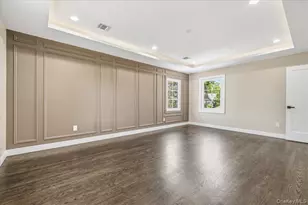300 Demott Ave, Rockville Centre, NY 11570 - Photo 22