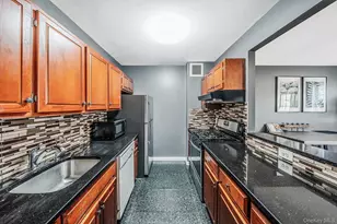 821 Prospect Ave, Westbury, NY 11590 - Photo 4