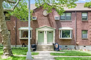 58-42 246th Crescent, Douglaston, NY 11362 - Photo 14